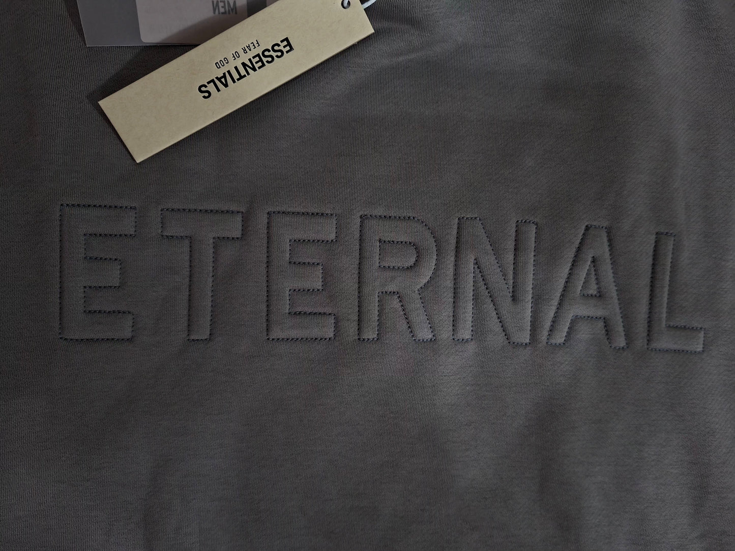 V.ESSENTIALS HOODIE ETERNAL